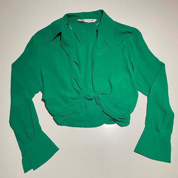 Zara Knotted Long Sleeve Blouse in Emerald Green - Picture 4 of 5